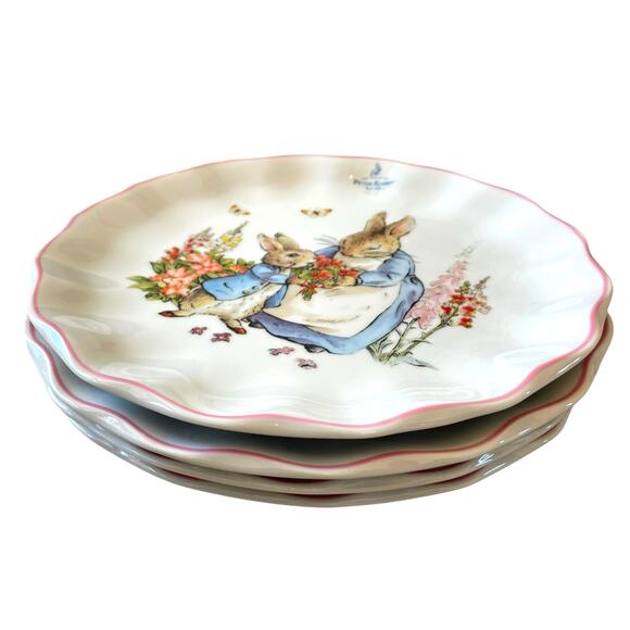 NEW Beatrix Potter Peter Rabbit and Mom Pink Edge Easter Dinner Plates Set of 4 - Picture 5 of 15